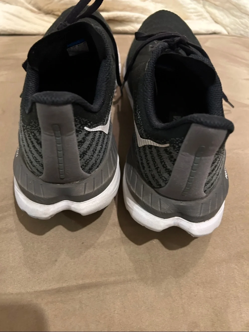 Hoka One One Mach 5 Shoes